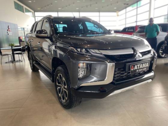 MITSUBISHI L200 TRITON 2.4 16V TURBO DIESEL GLS CD 4X4 AUTOMÁTICO MITSUBISHI L200 TRITON 2.4 16V TURBO DIESEL GLS CD 4X4 AUTOMÁTICO